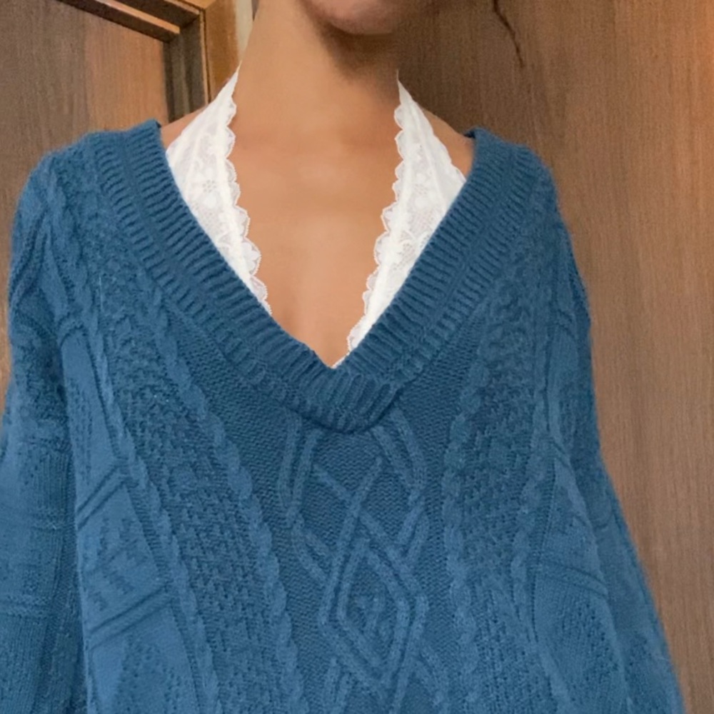 Vintage wide vneck sweater